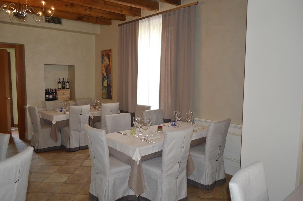 Hotel La Valle Volta Mantovana Buitenkant foto